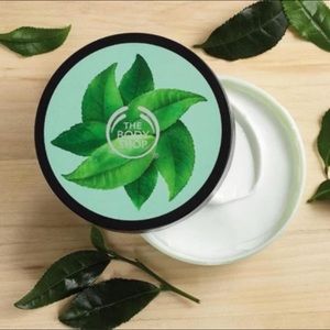 The body shop body butter 200ml x2